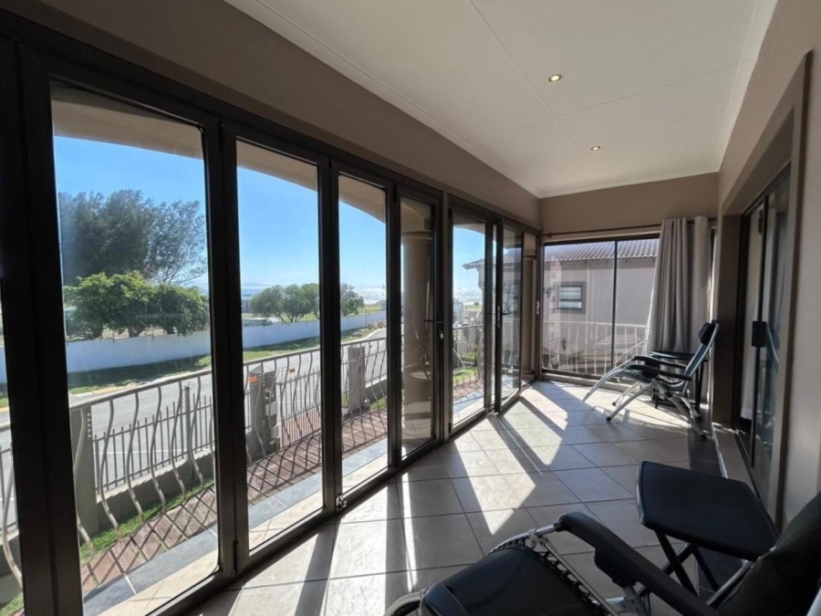 3 Bedroom Property for Sale in Jeffreys Bay Central Eastern Cape